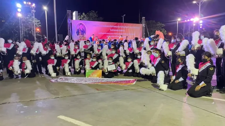 ทีมเชียร์ลีดเดอร์เยาวชนในกิจกรรมนันทนาการ