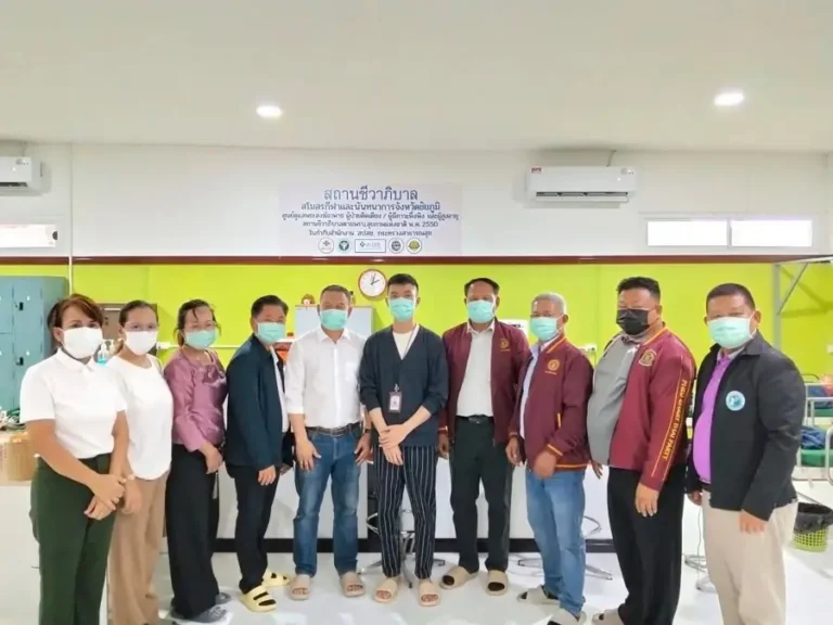 คณะผู้บริหารเยี่ยมชมอาคารผู้ป่วยสถานชีวาภิบาล